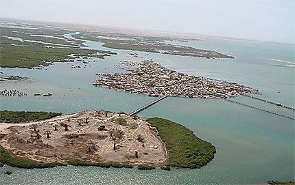 Trouver votre location de vacances au Sénégal, villa, appartement, maison d'hôtes, hôtels à louer au sénégal, saly, somone, dakar casamance.
Une conciergerie au sénégal qui comblera vos attentes